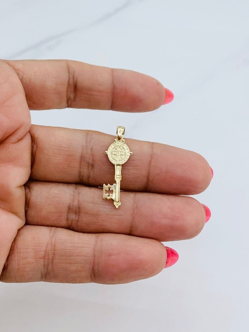 10k gold pendant Saint Benedict key  ❤️ San Benito llave